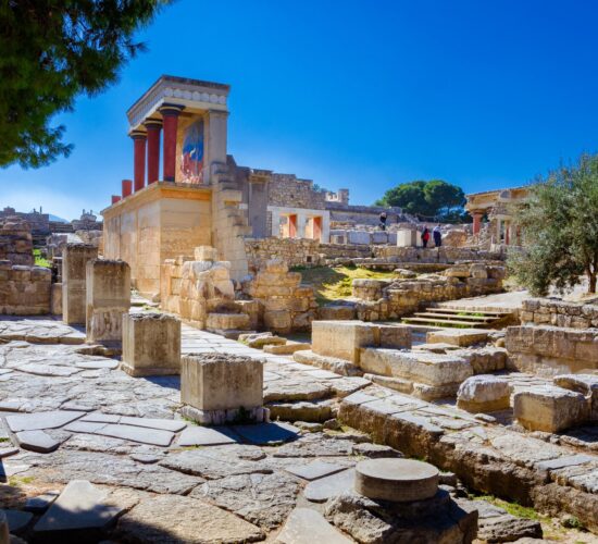 Heraklion Palace of Knossos Archaeological Museum and Heraklion Town Private Tour Moysidis Travel