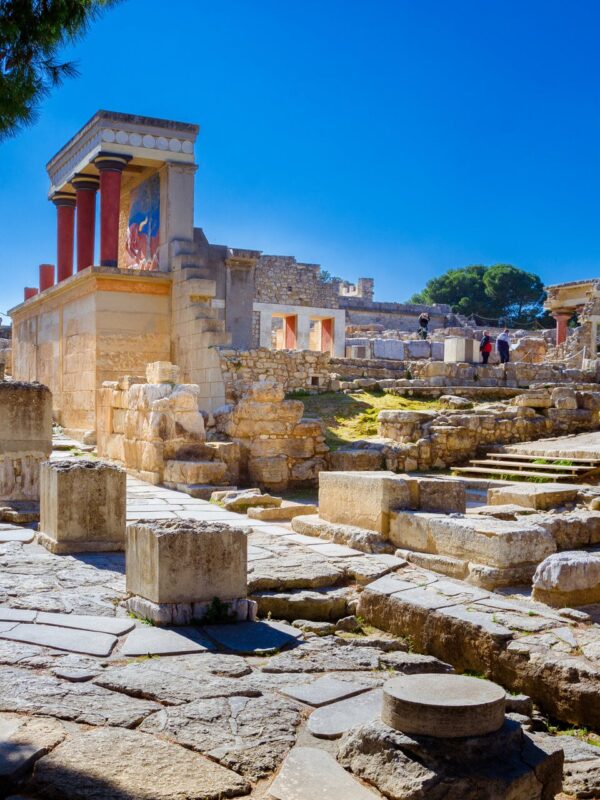 Palace of Knossos Archaeological Museum and Heraklion Town Private Tour Moysidis Travel
