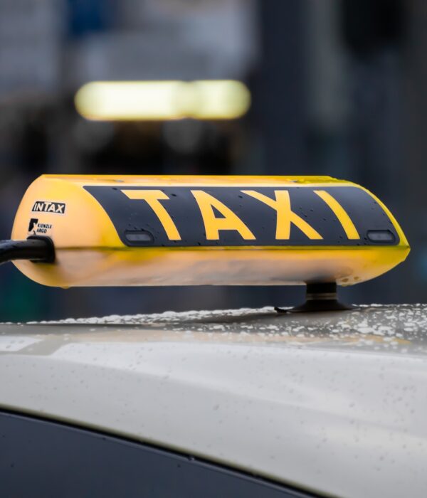 Taxi in Crete