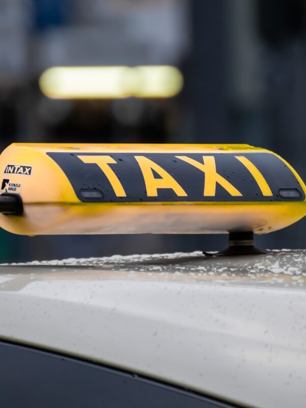 Taxi in Crete