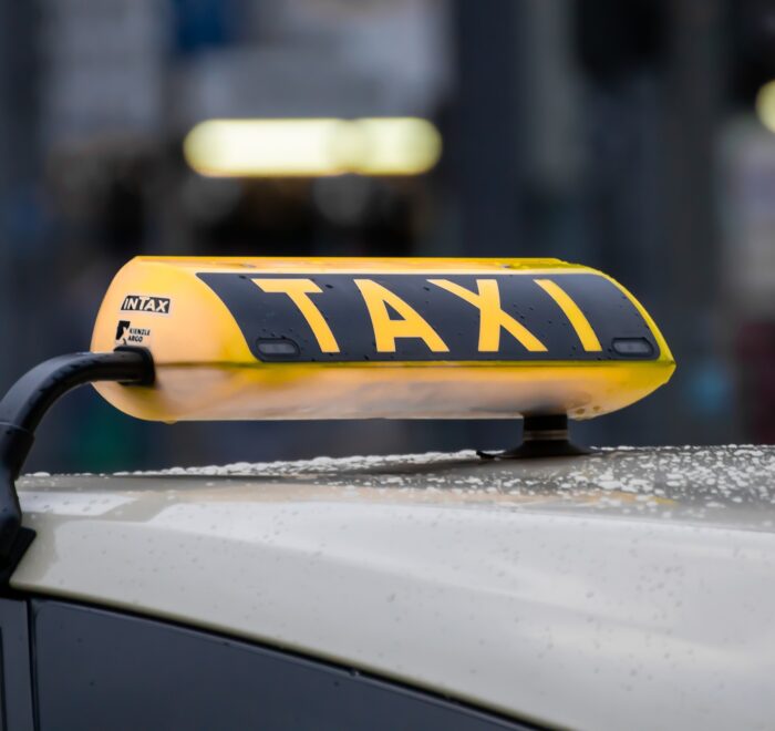 Taxi in Crete