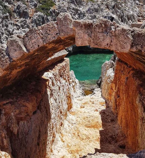 Half-Day Private Hiking Tour to the Akrotiri Peninsula