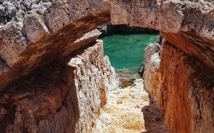 Half-Day Private Hiking Tour to the Akrotiri Peninsula