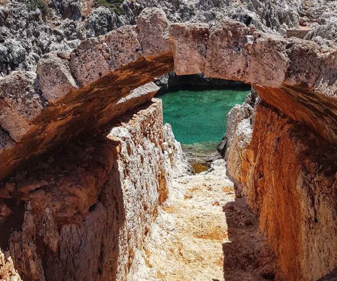Half-Day Private Hiking Tour to the Akrotiri Peninsula
